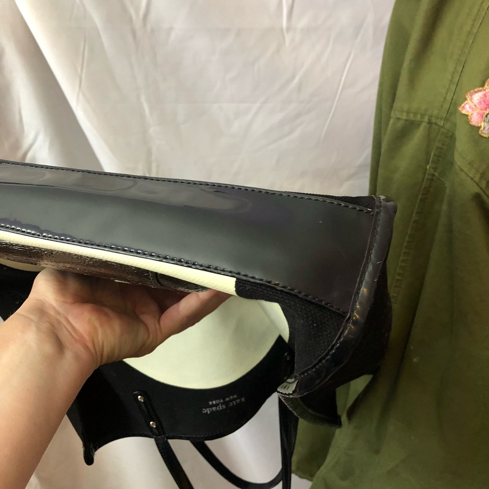The coolest! Kate spade penguin tote bag - Picture 10 of 14